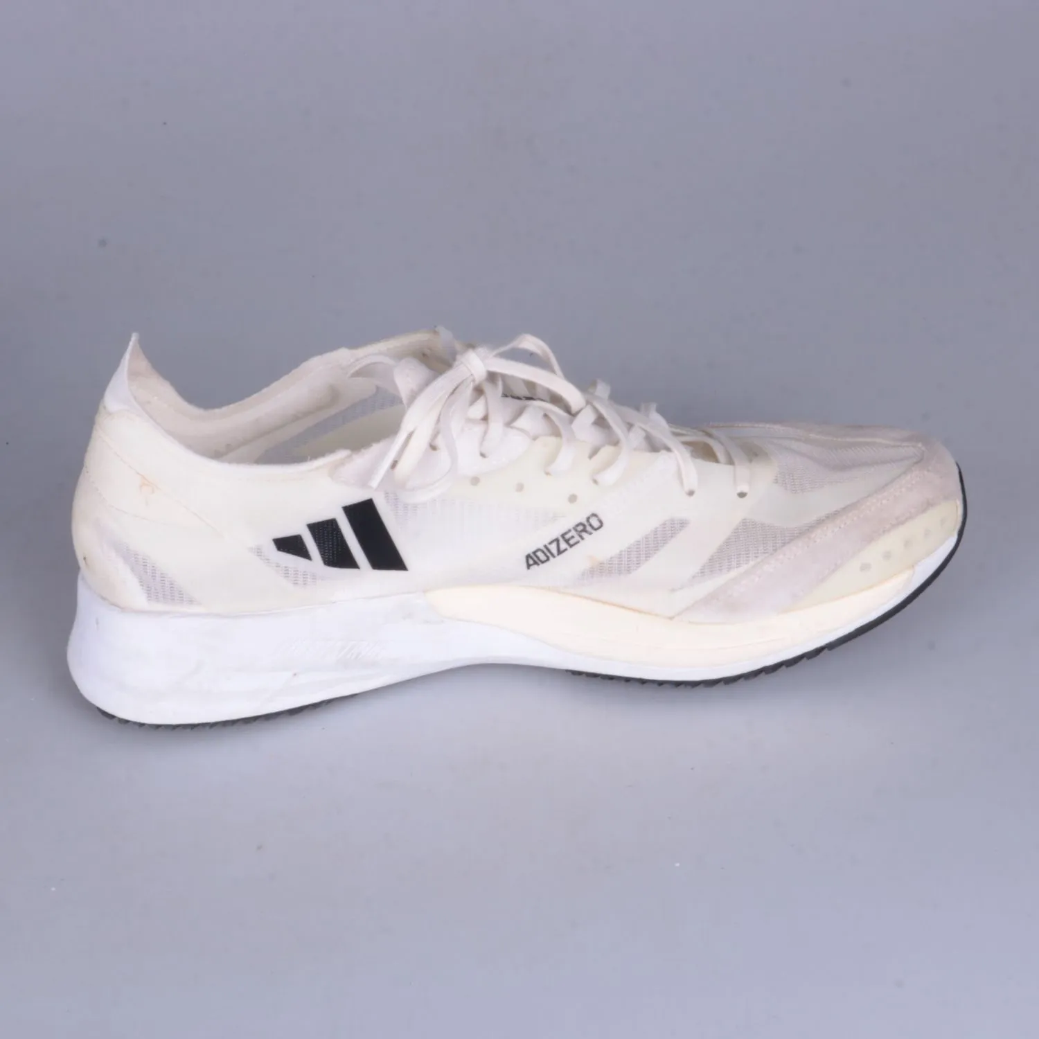 кроссовки Adidas